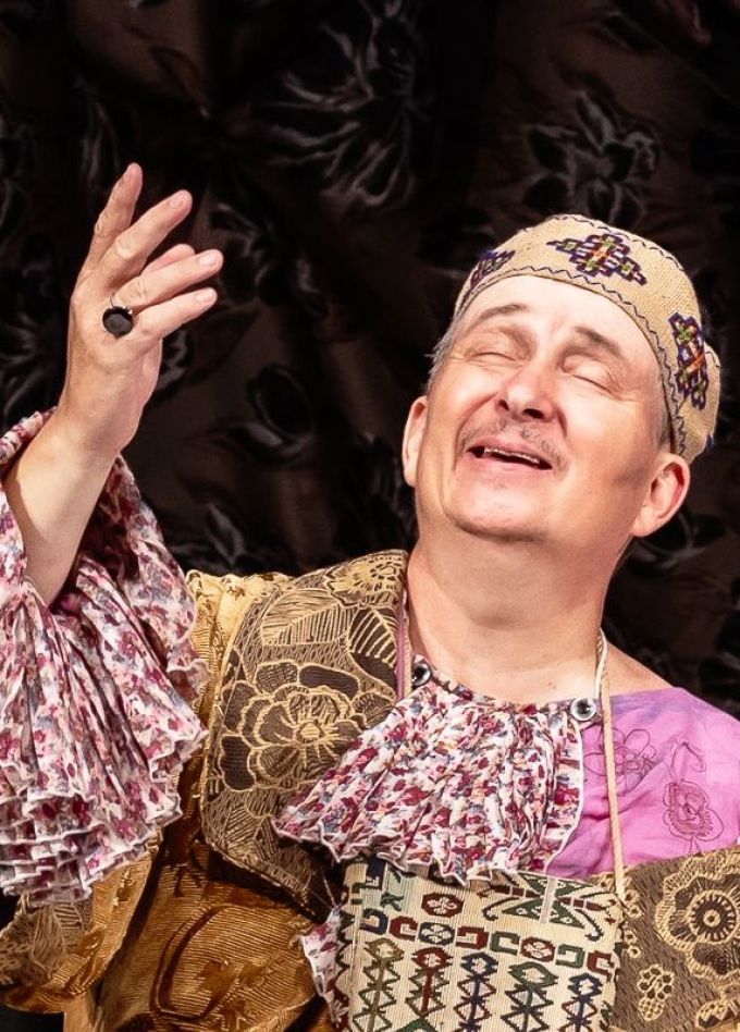 Спектакль «Единственный наследник», Армавир