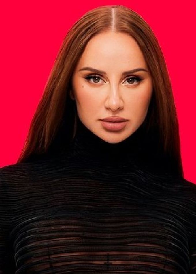 Anna Asti