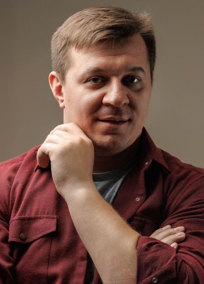 Дмитрий Кравченко. Бога не видно, но я его вижу..., Армавир