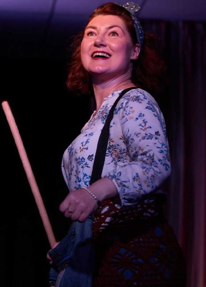 Спектакль «Баба Яга в поисках счастья»