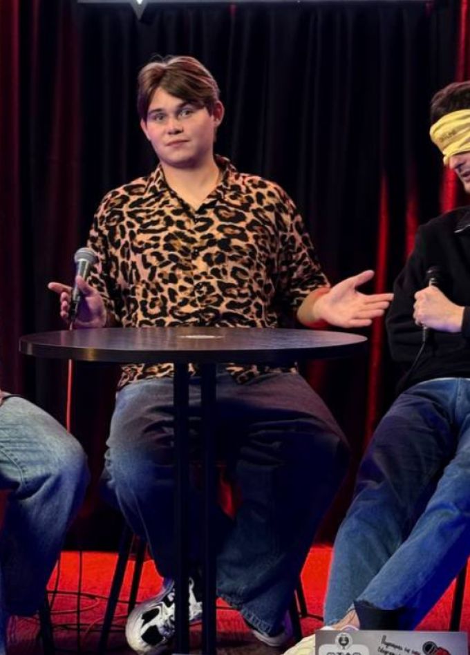 Стендап-тиндер