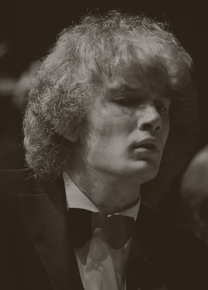 Иван Бессонов и эстрадно-симфонический оркестр