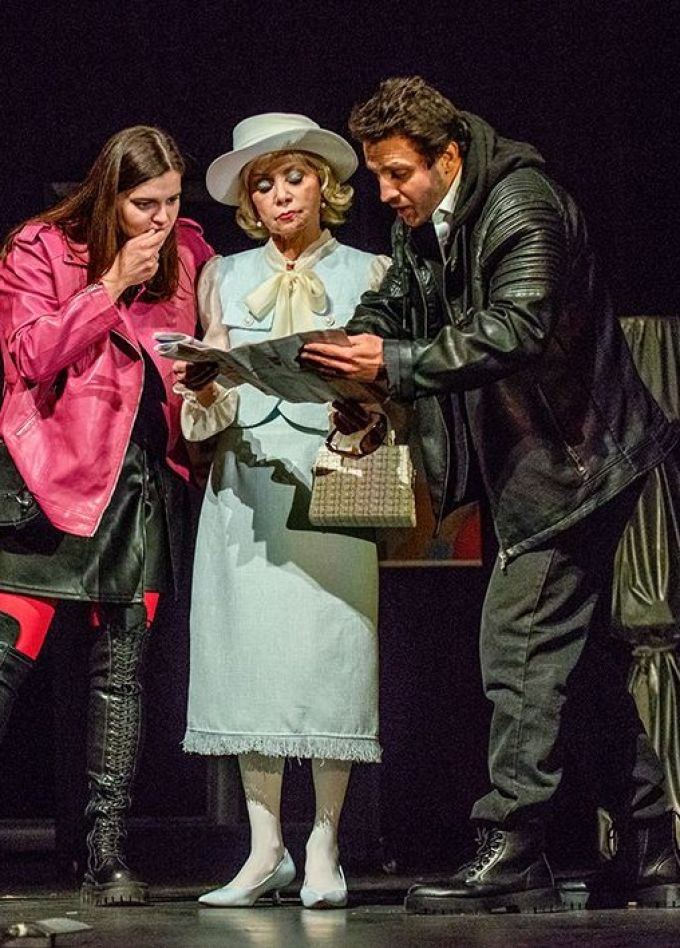 Спектакль «Аренда счастья»